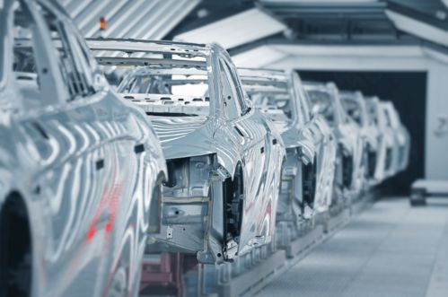 小鵬汽車年度毛利率首次轉正，營收近60億，押注智能化與云計算設備銷售厚積薄發