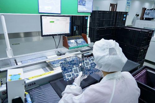 揭秘現代筆記本的誕生之旅 探訪機械革命生產工廠與云計算設備銷售的協同進化